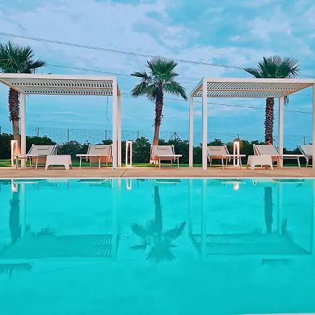 Arilla Con Piscina E Padel * Marina di Ragusa
