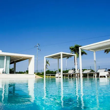 Arilla Con Piscina E Padel Villa