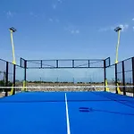 Arilla Con Piscina E Padel *